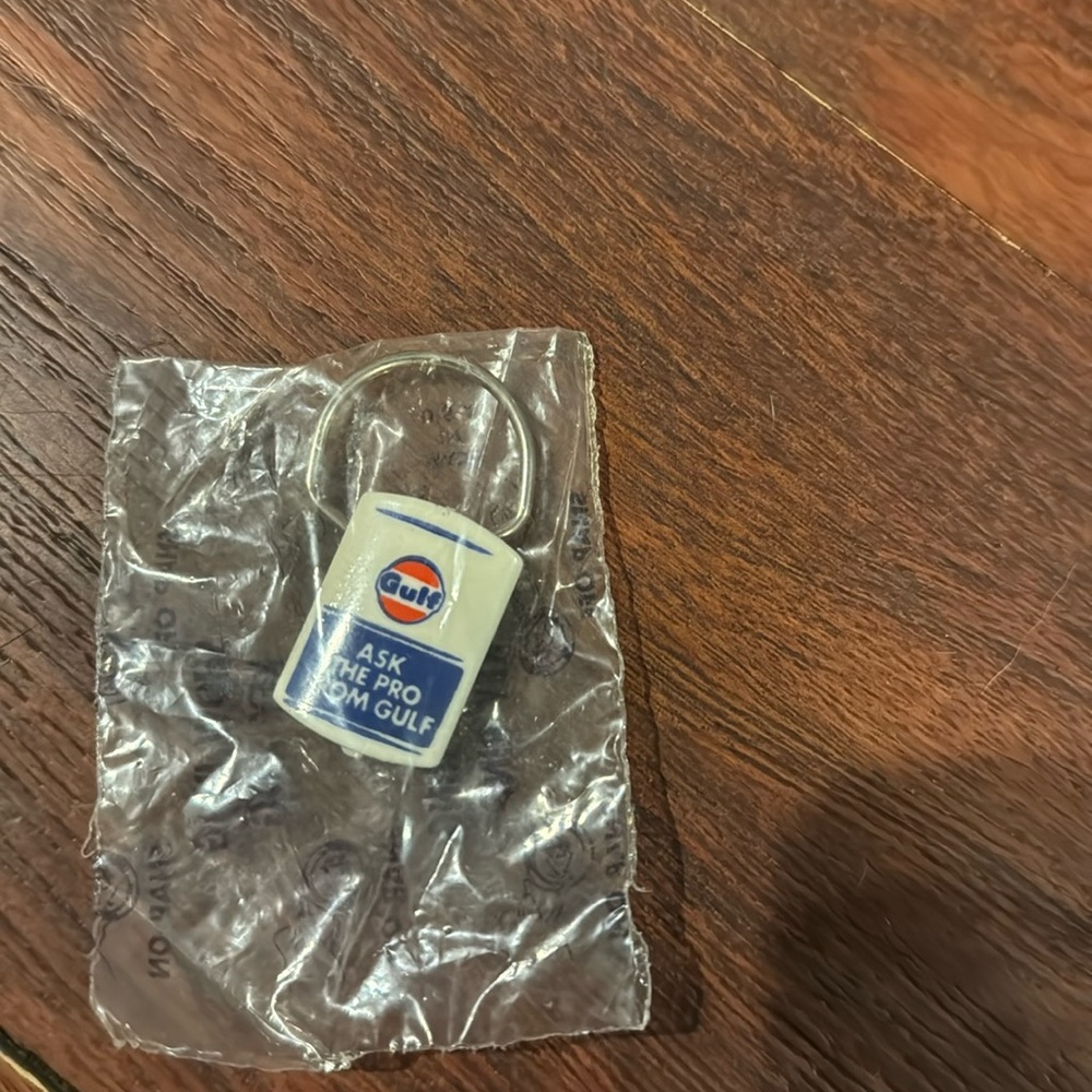 Vintage Gulf keychain still in the package